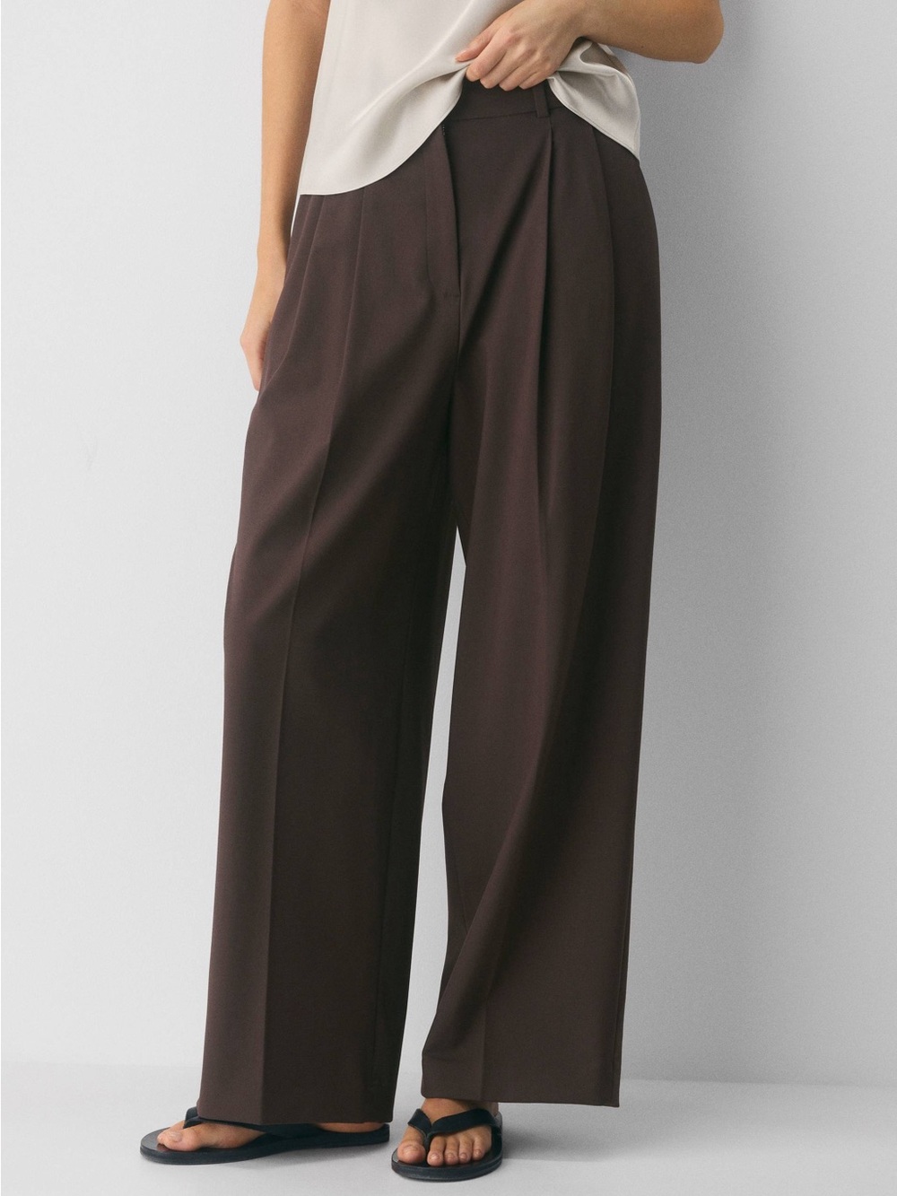 J.ING Black Straight-Leg Pleated Pants